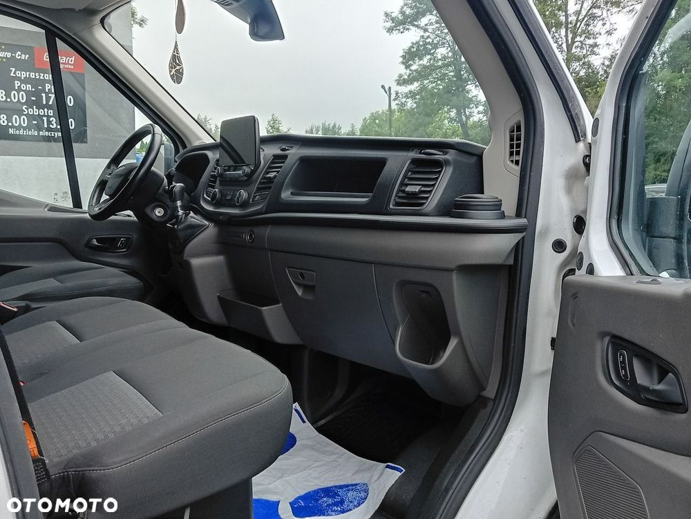 Ford Transit - 8