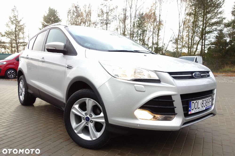 Ford Kuga 1.5 EcoBoost 2x4 Trend - 14