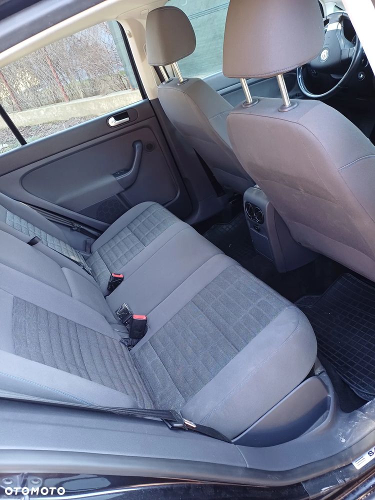 Volkswagen Golf Plus 1.9 TDI DPF Trendline - 12