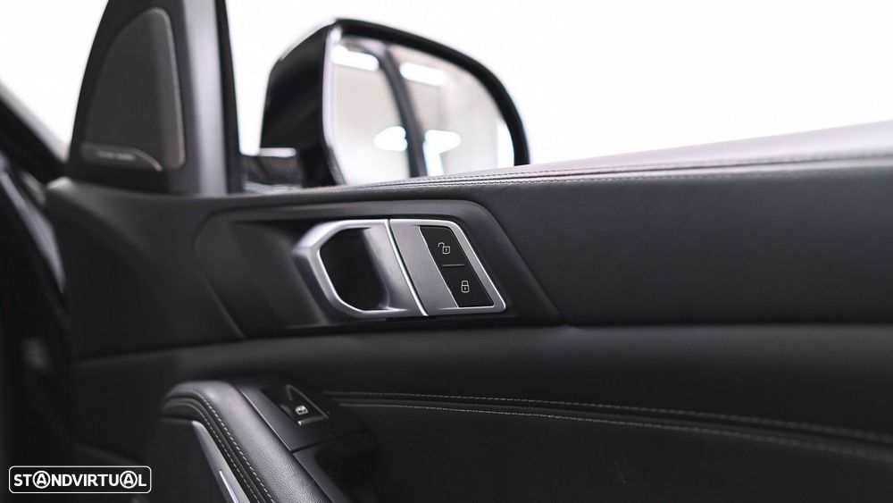 BMW X5 45 e xDrive Pack M - 43