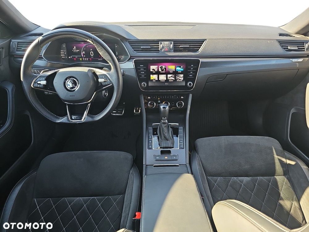 Skoda Superb 2.0 TSI Sportline DSG - 17