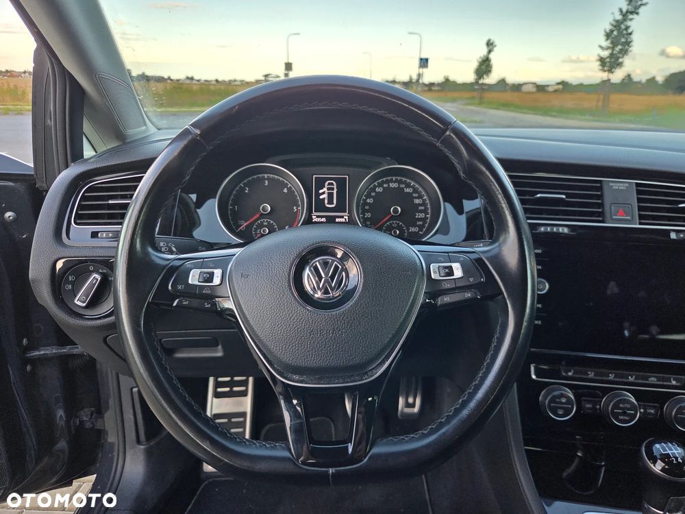 Volkswagen Golf 1.6 TDI Join - 3
