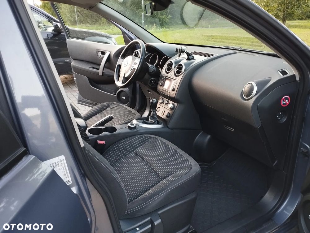 Nissan Qashqai 2.0 4x4 Tekna - 8