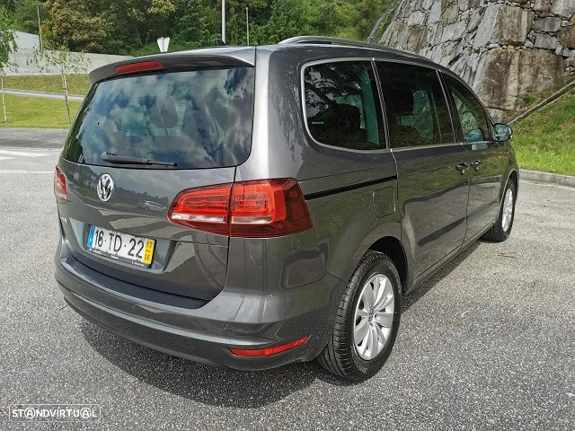 VW Sharan 2.0 TDI Confortline - 4