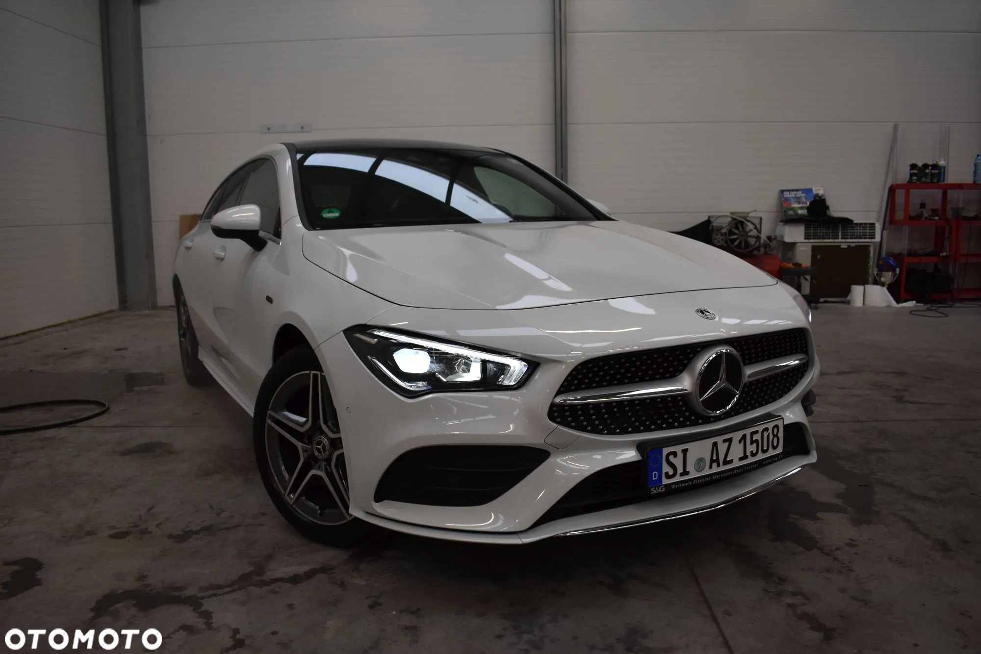 Mercedes-Benz CLA 250 E AMG Line 8G-DCT - 5