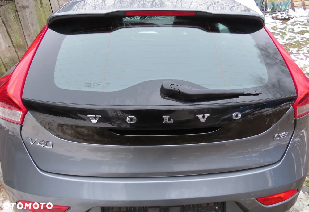 KLAPA BAGAŻNIKA TYŁ TYLNA 714-16 VOLVO V40 II 12-19