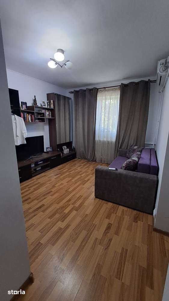 Apartament de vanzare — fotografia 1