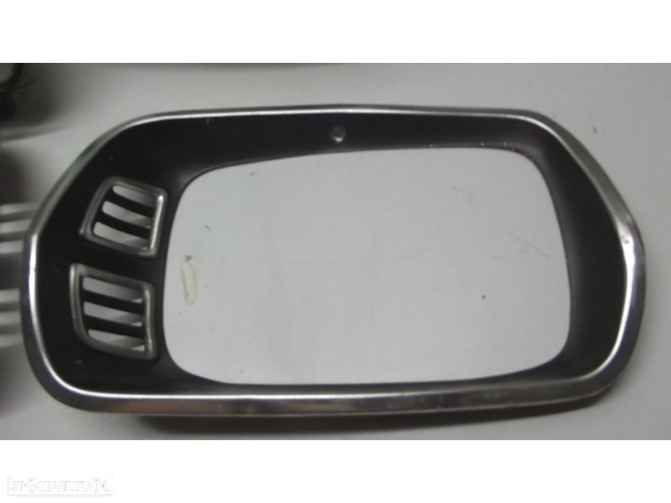 Mazda 818 farois da frente + grelhas - 3