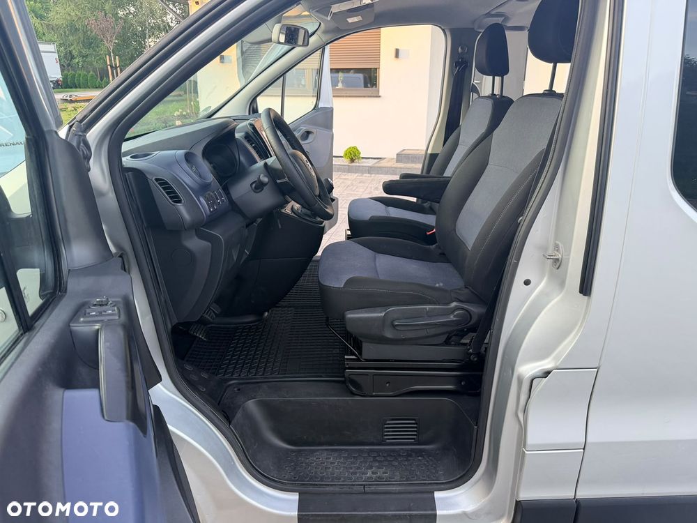 Opel vivaro - 18