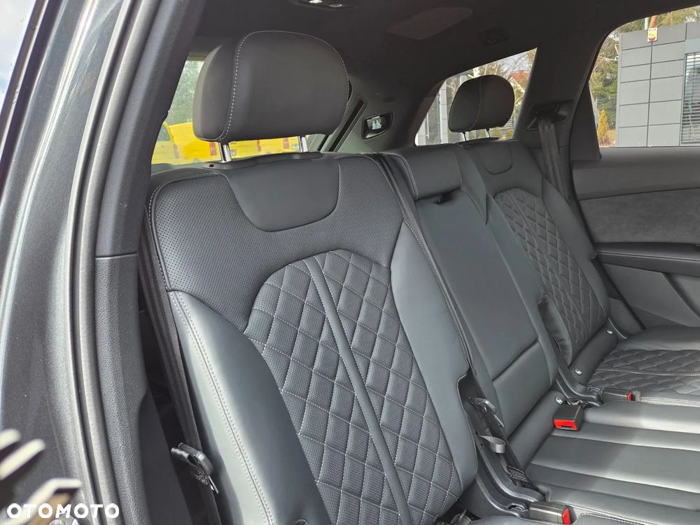 Audi SQ7 - 21