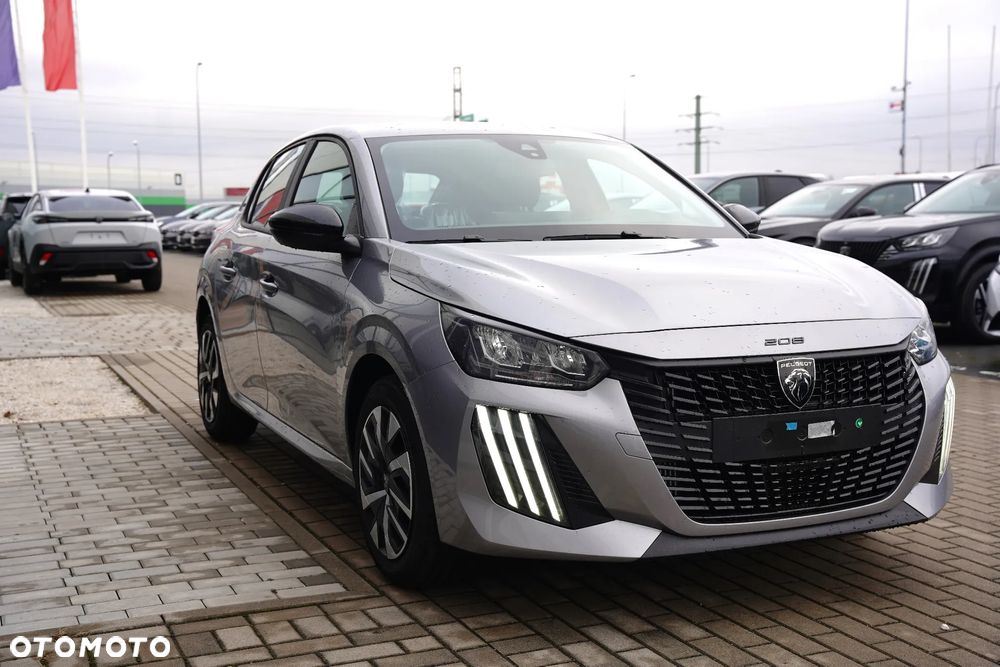 Peugeot 208 - 2