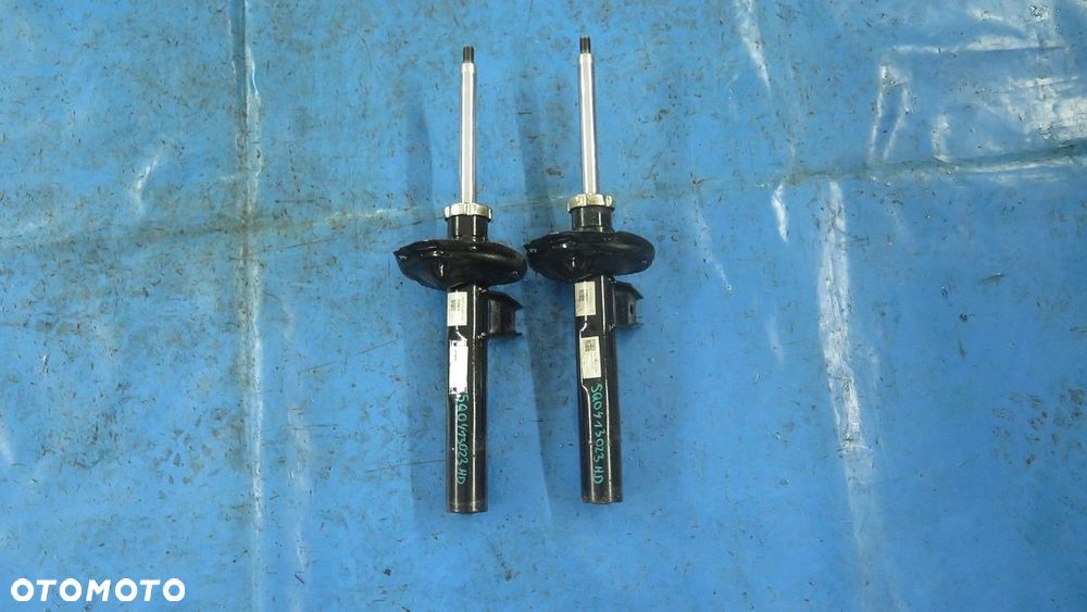 Amortyzator Przód Przedni Prawy lub Lewy VW GOLF VII SKODA OCTAVIA III 5Q0413023HD