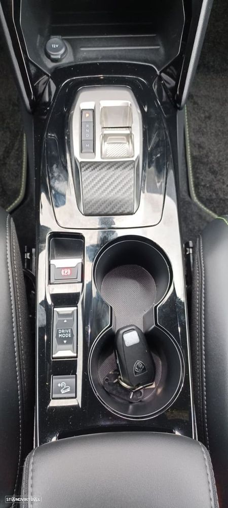 Peugeot 2008 1.2 PureTech GT EAT8 - 12