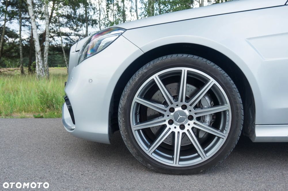 Mercedes-Benz Klasa E 63 AMG T 4Matic AMG Speedshift MCT - 12