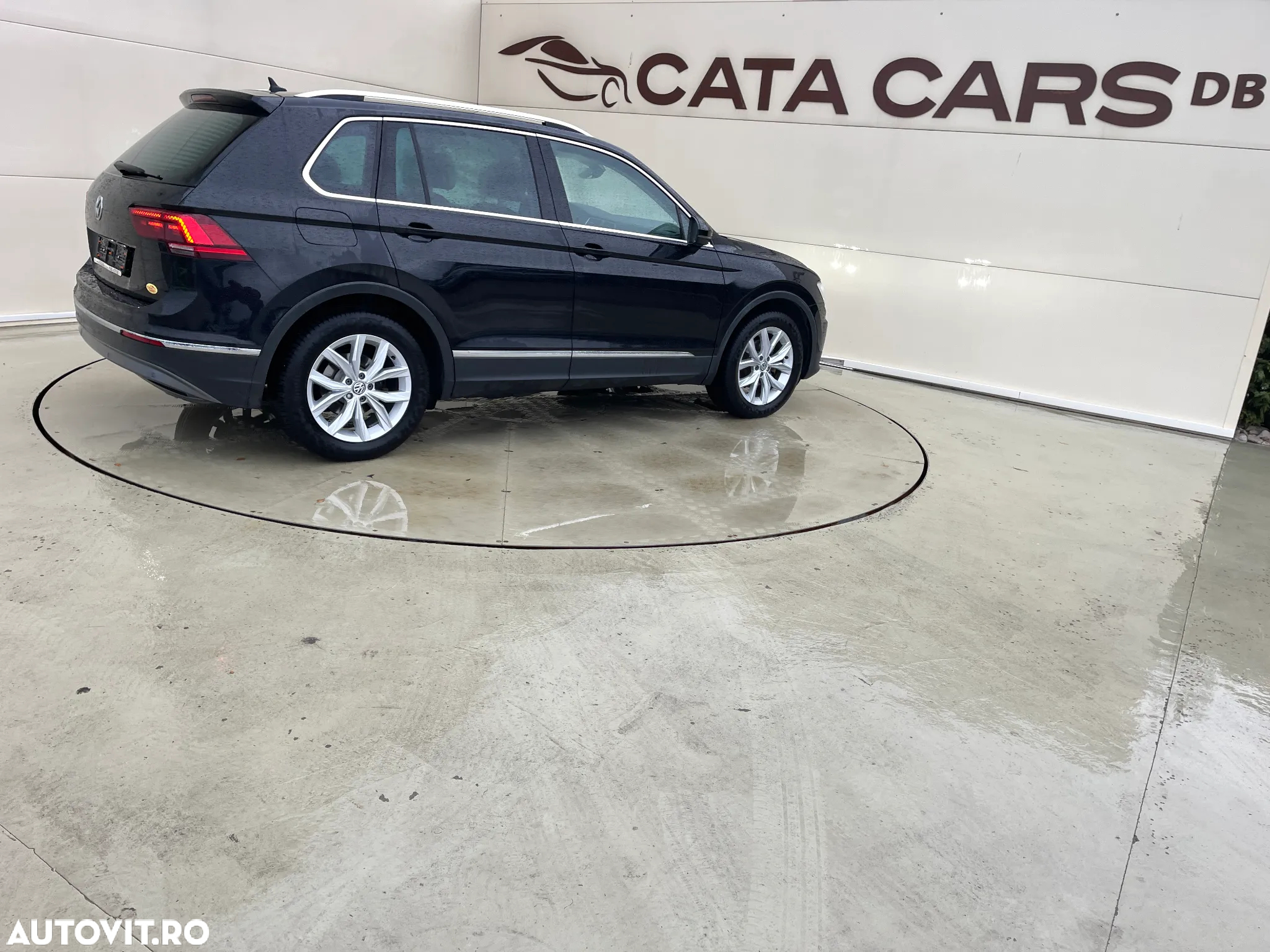 Volkswagen Tiguan 2.0 TDI SCR (BlueMotion Technology) DSG Comfortline - 16
