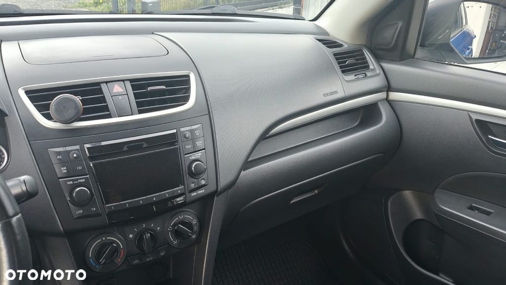 Suzuki Swift - 9