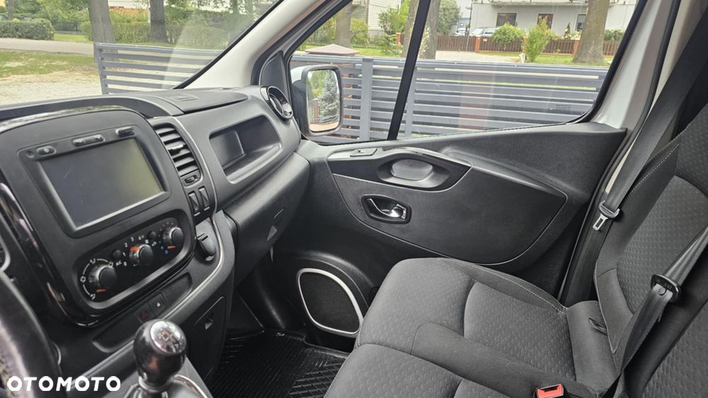 Opel VIVARO - 32