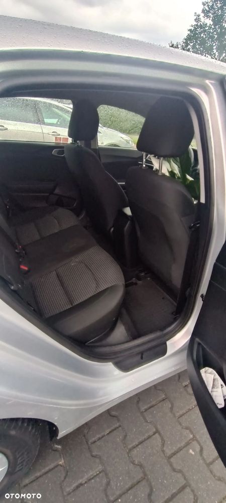 Kia Ceed 1.4 M - 7