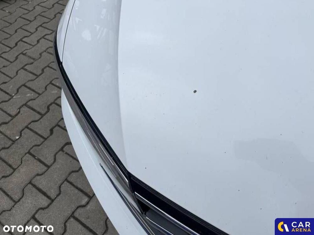 Volkswagen Passat - 30