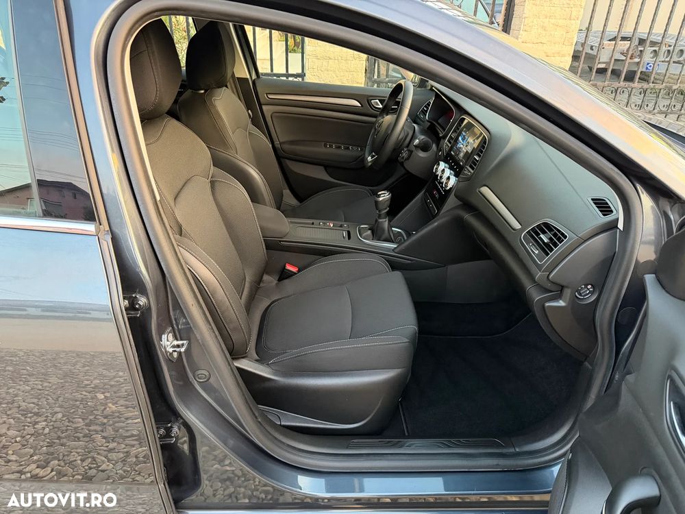 Renault Megane BLUE dCi Limited - 4
