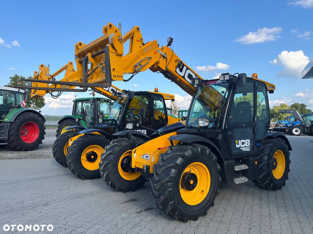 JCB 531-70 AGRIPRO DualTech VT - 18
