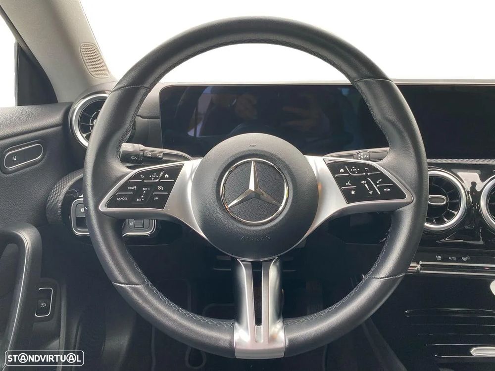 Mercedes-Benz CLA 180 d Shooting Brake Style Plus Aut. - 13
