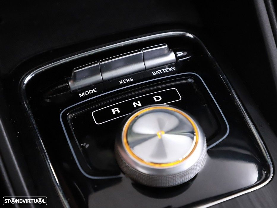 MG ZS - 20