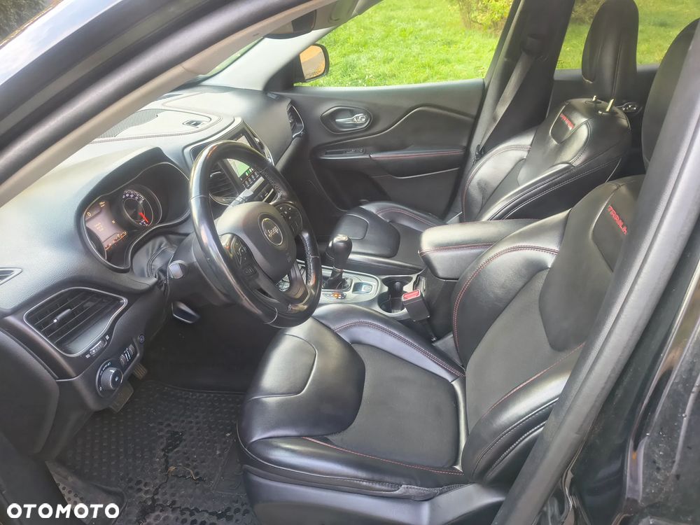Jeep Cherokee 3.2 V6 Pentastar Active Drive Lock Autom Trailhawk - 18