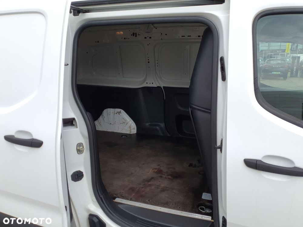 Toyota proace-city - 22