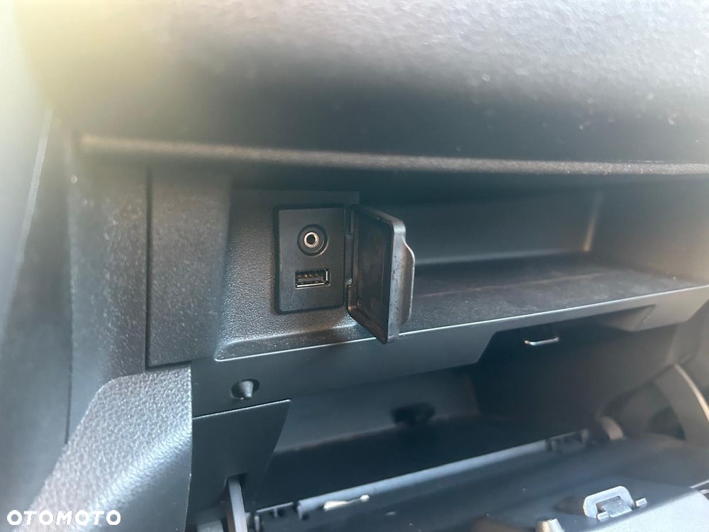 Nissan Micra 1.2 Visia First - 32