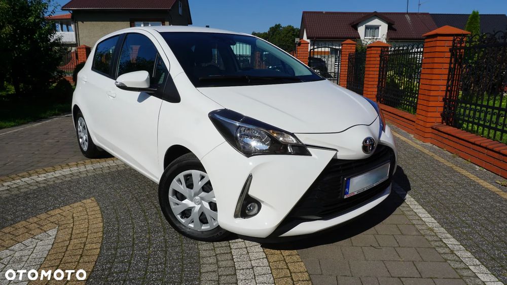 Toyota Yaris 1.5 Premium - 6