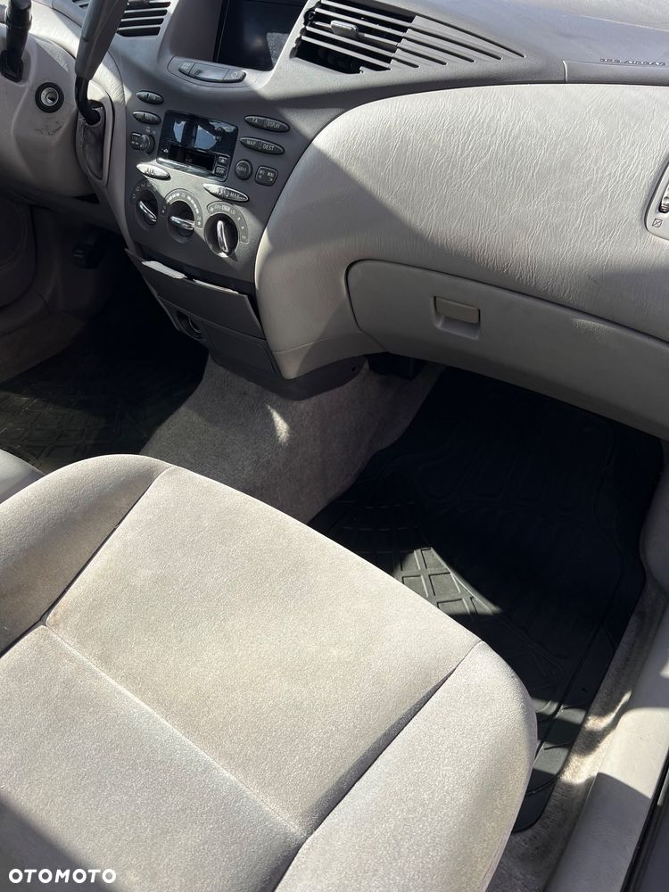 Toyota Prius - 9