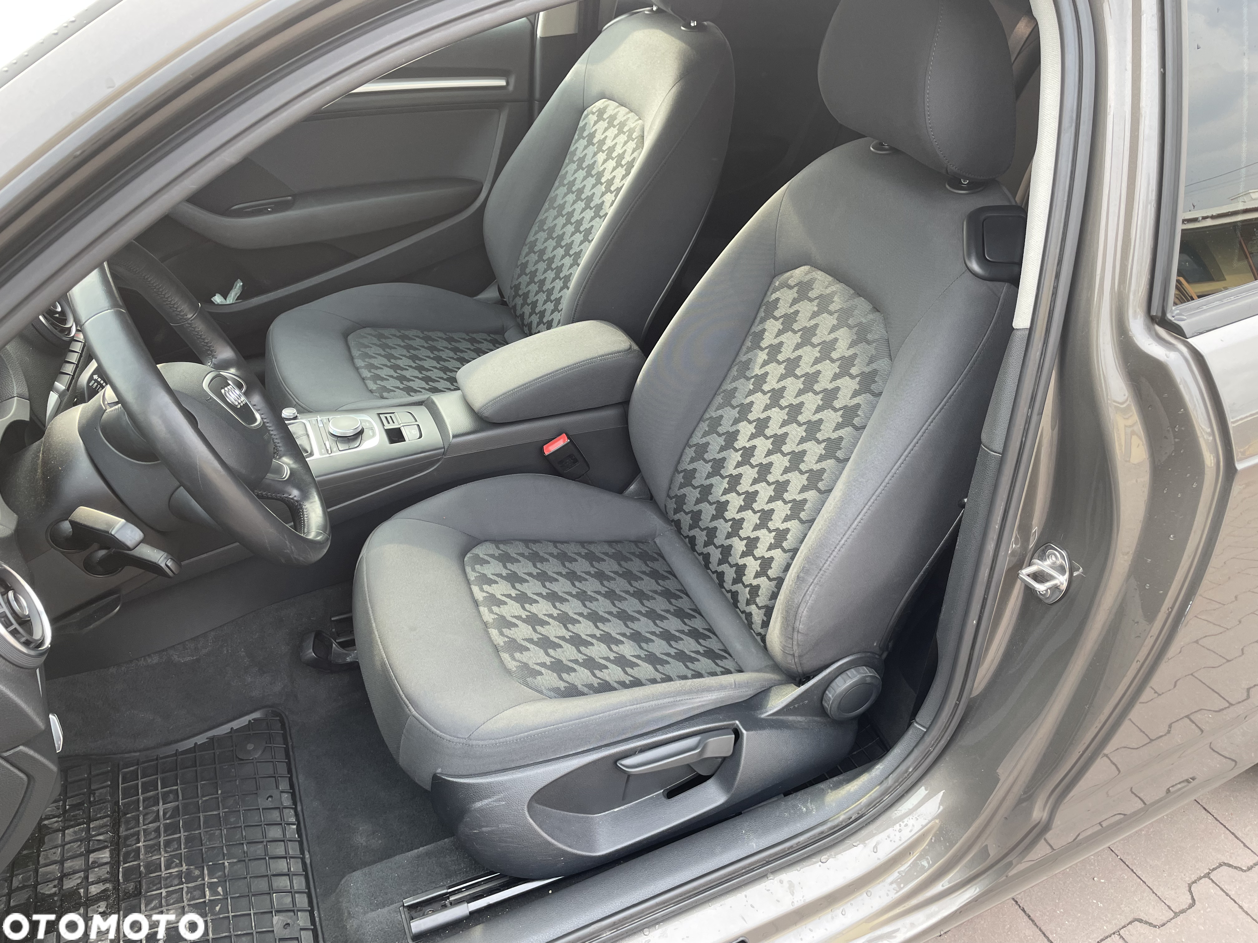 Audi A3 1.2 TFSI Attraction - 12