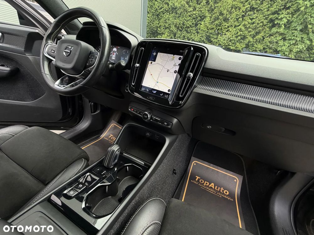 Volvo XC 40 D3 SCR R-Design - 16