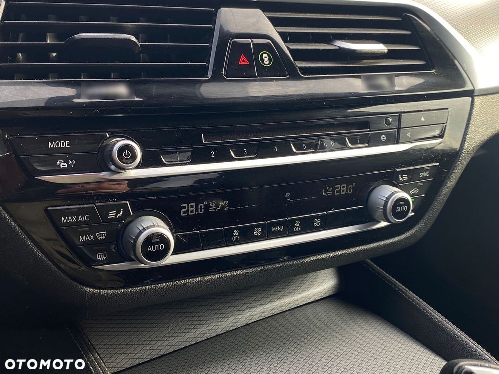 BMW Seria 5 530i xDrive M Sport sport - 19