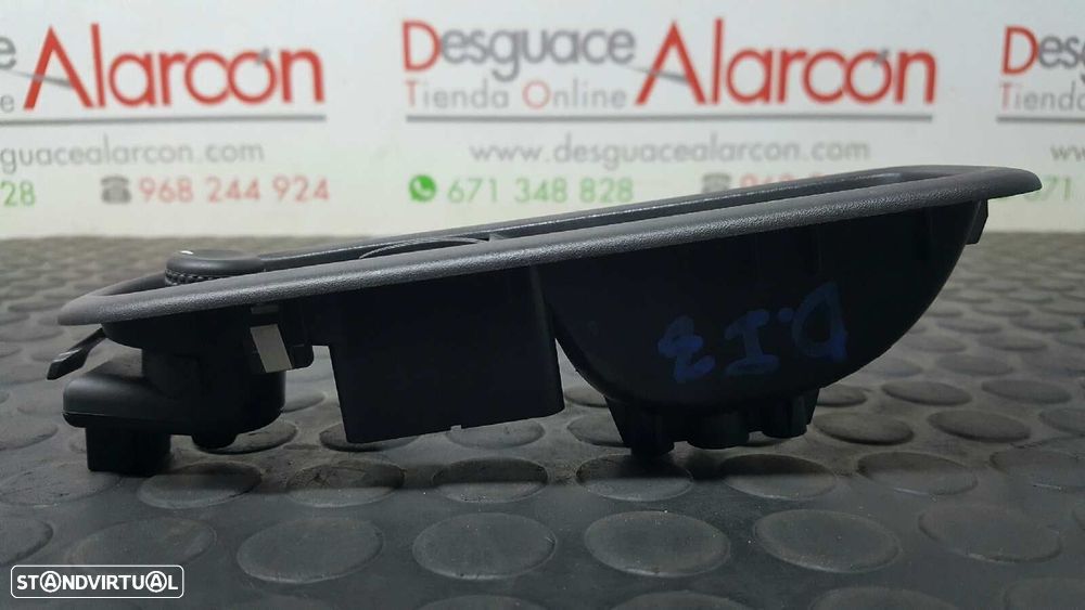CONTROLADOR DE VISÃO TRASEIRA RENAULT CLIO III AUTHENTIQUE - 3