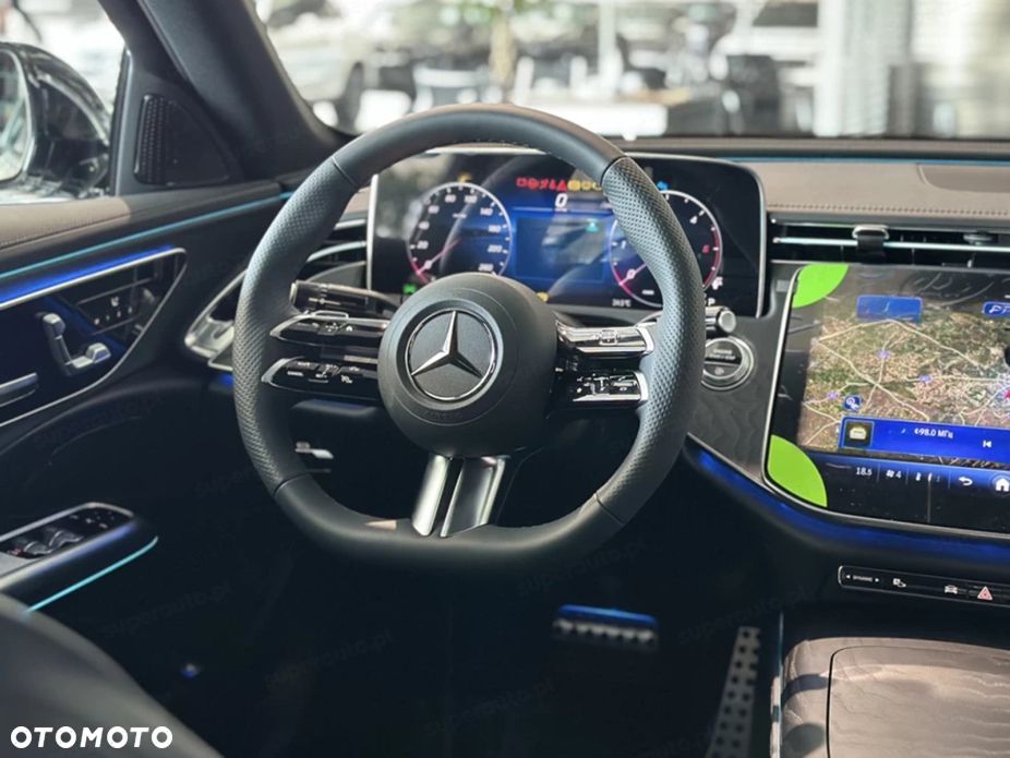 Mercedes-Benz Klasa E 220 d mHEV 4-Matic AMG 9G-Tronic - 12