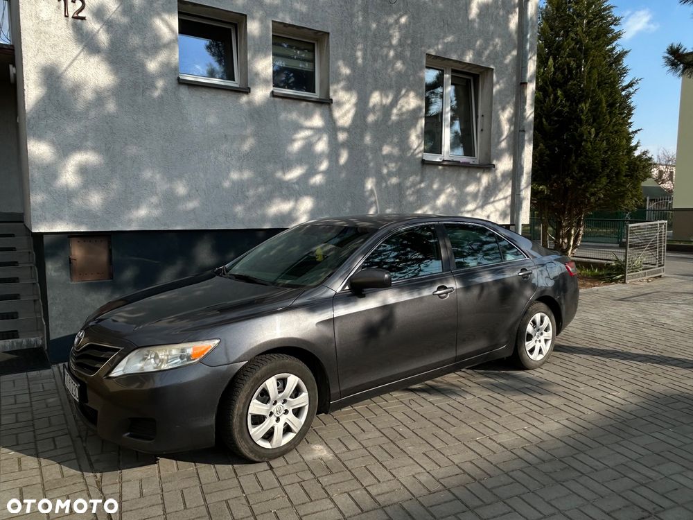 Toyota Camry 2.5 SE - 1