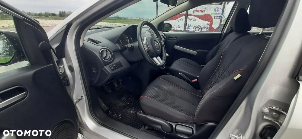 Mazda 2 - 28