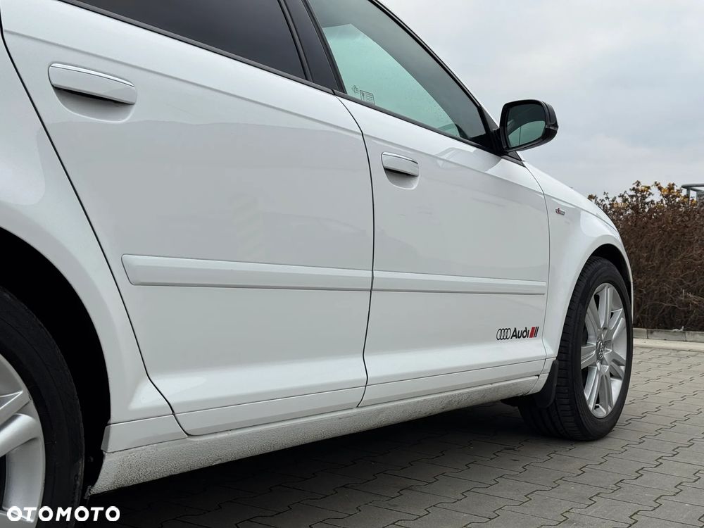Audi A3 Sportback 1.6 TDI Attraction - 24
