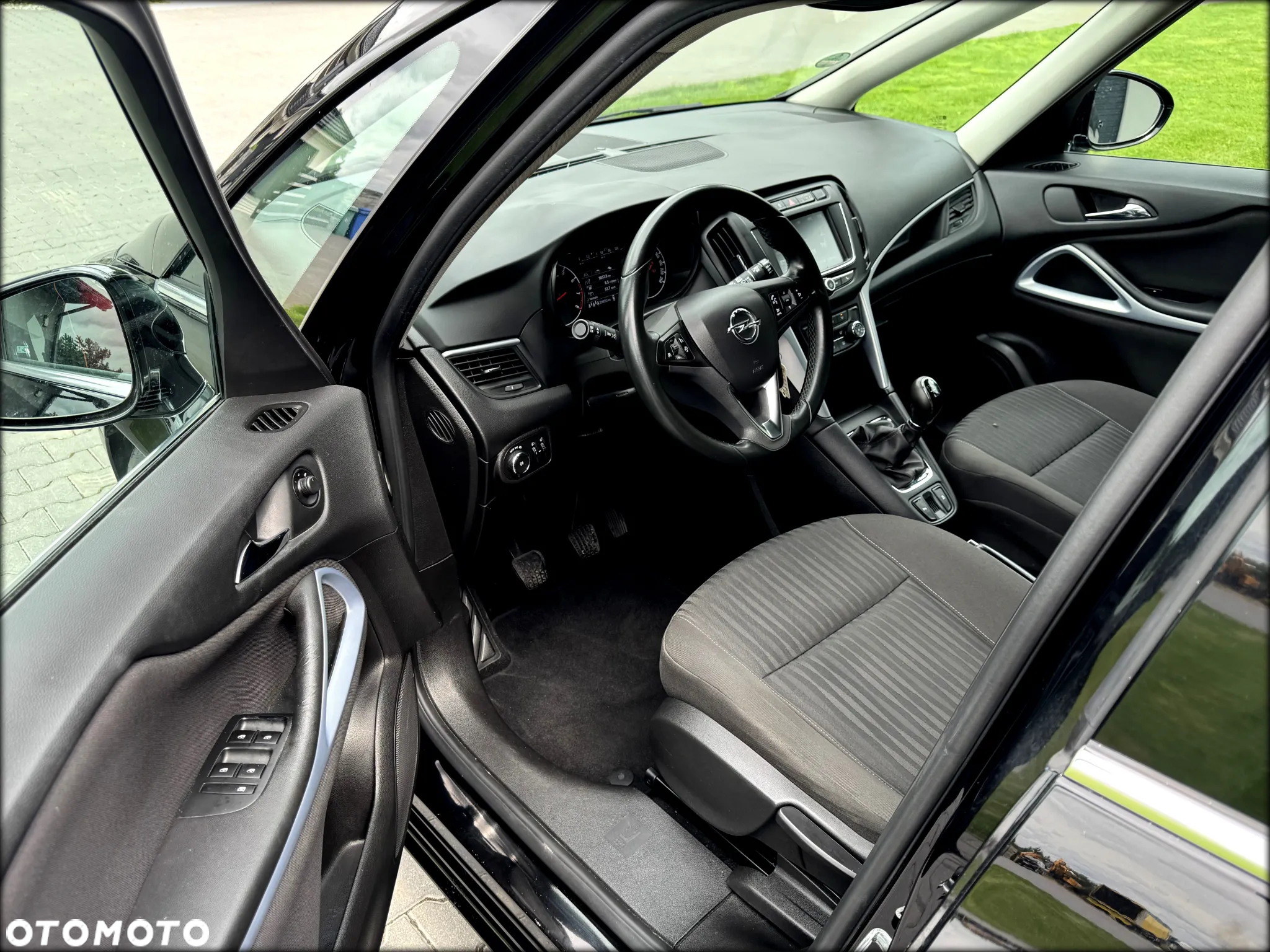 Opel Zafira 1.4 T Cosmo - 6
