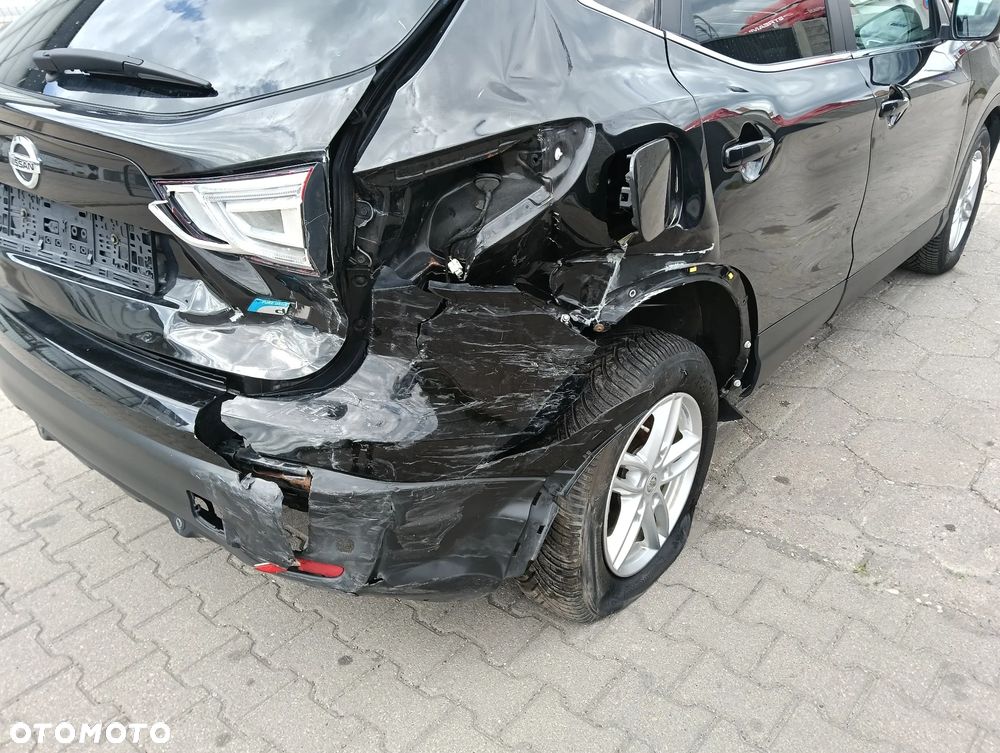 Nissan Qashqai 1.5 dCi 360 - 7