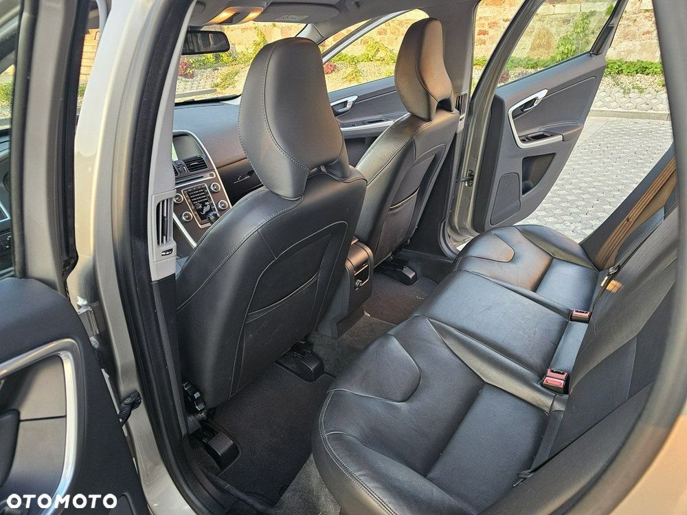 Volvo XC 60 - 11
