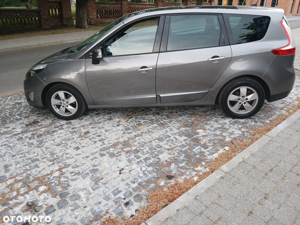 Renault Scenic - 3