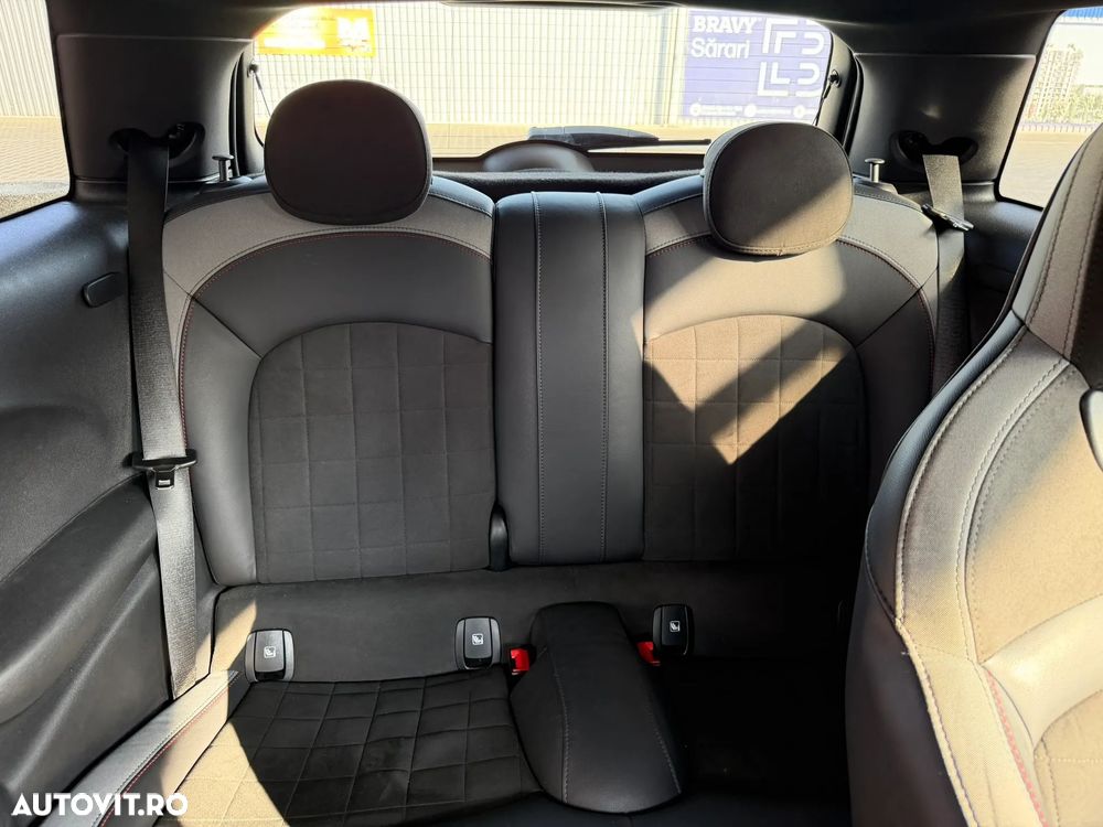 Mini John Cooper Works - 11