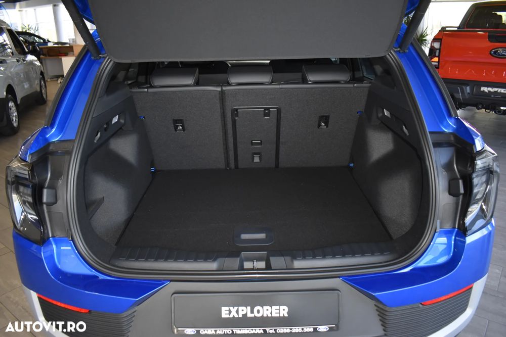 Ford Explorer - 8