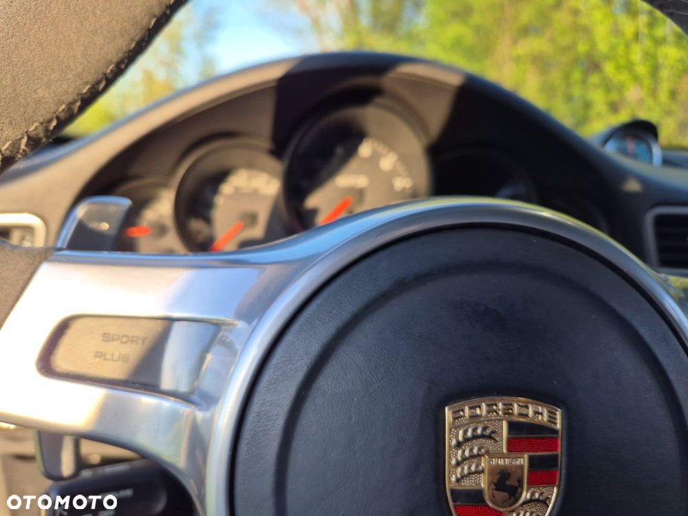 Porsche 911 - 18