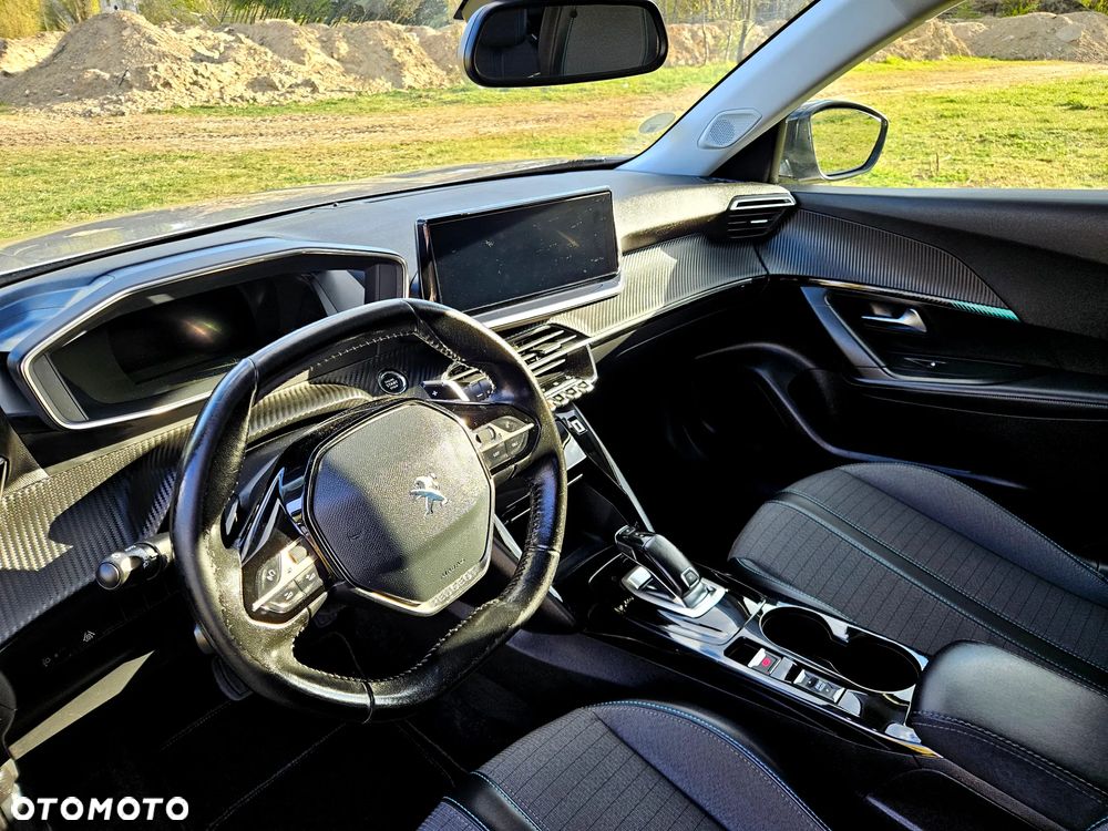 Peugeot 2008 1.5 BlueHDi Allure S&S EAT8 - 13