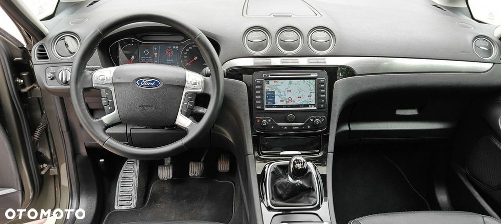 Ford S-Max - 5