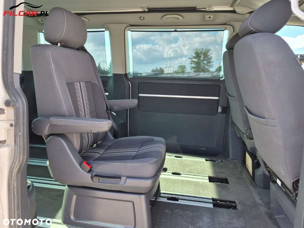 Volkswagen California - 17
